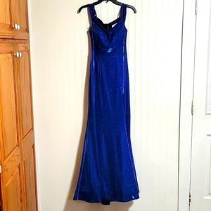 Dark Blue, Camille L.A. Vie, Size 4